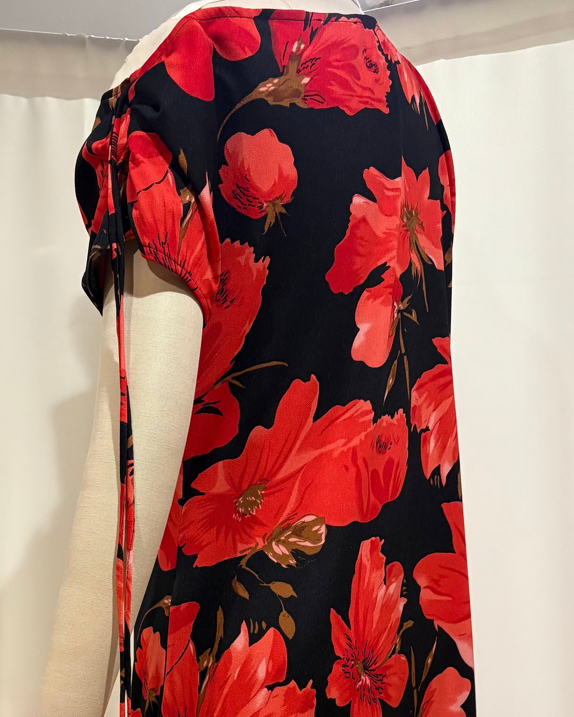 Floral  Drop-Shoulder Midi Dress